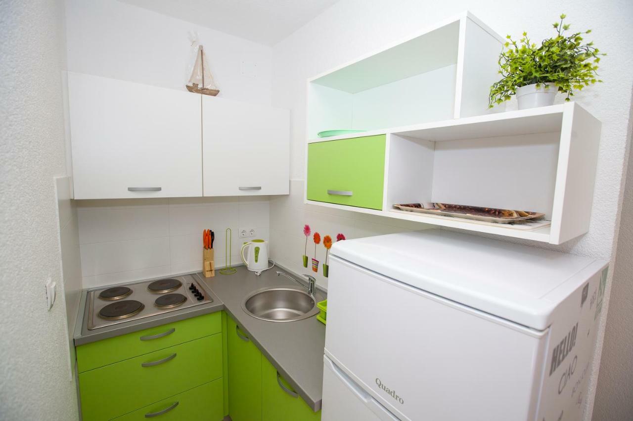 Apartmani Cindric Karlobag Extérieur photo