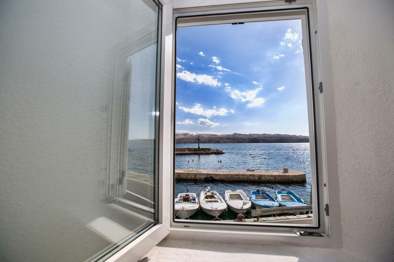 Apartmani Cindric Karlobag Extérieur photo