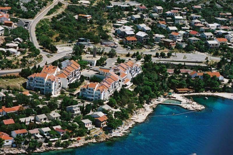 Apartmani Cindric Karlobag Extérieur photo